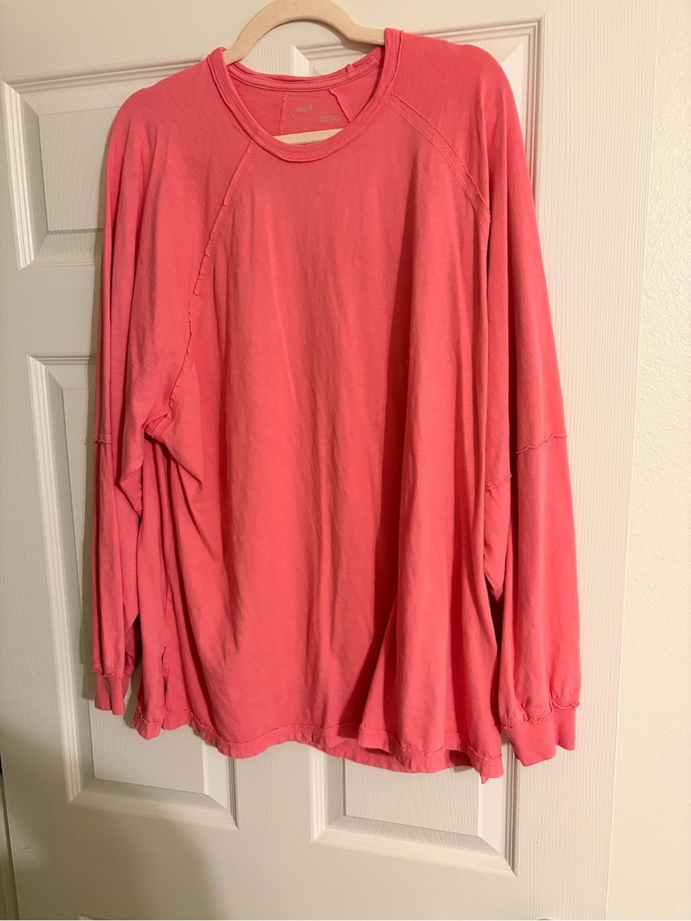 Women’s Coral Long-Sleeve Crewneck Sweater